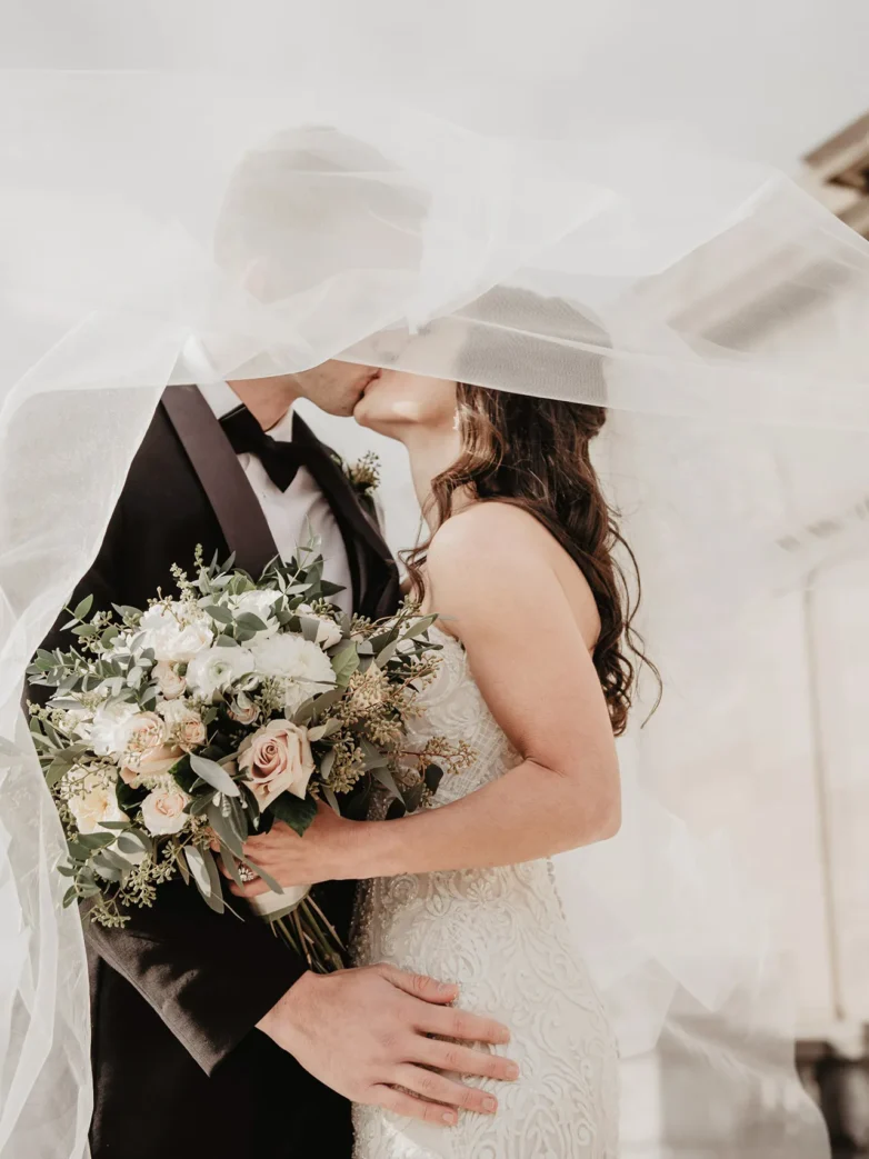 Capturing Love with Stunning Engagement Photos